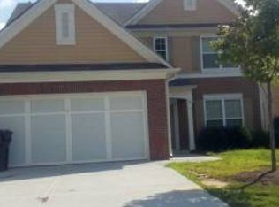 486 Laurelton Cir, Lawrenceville, GA 30044