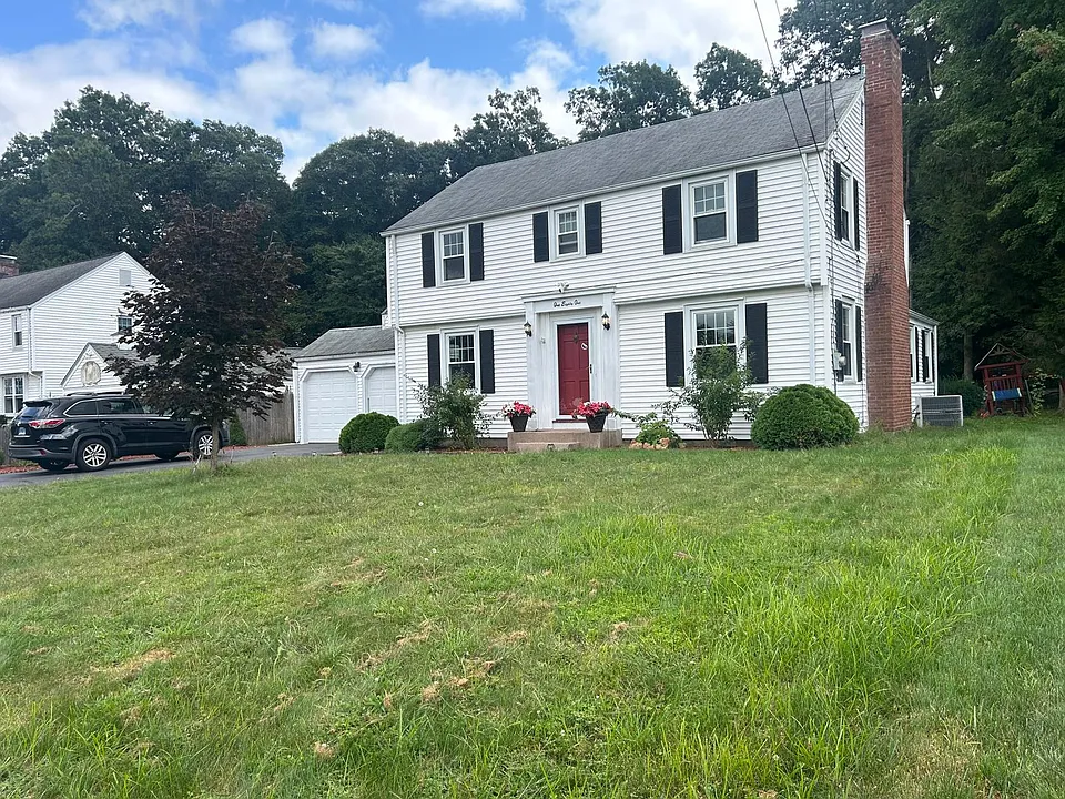 181 Holland Ln