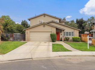 828 Whitney St, Los Banos, CA 93635