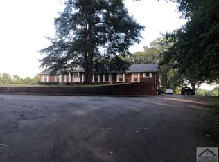 972 Robertson Bridge Rd, Statham, GA 30666