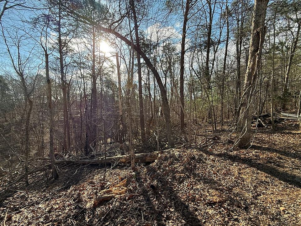1st image of 715/716 Hilary Ct