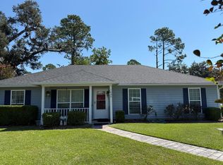 1035 Bunche Dr, Valdosta, GA 31601