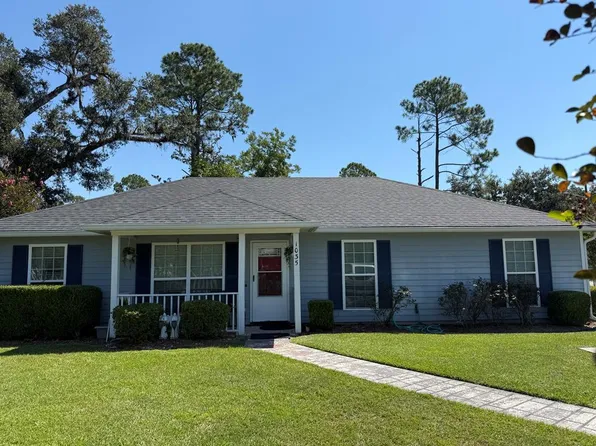 1035 Bunche Dr, Valdosta, GA 31601