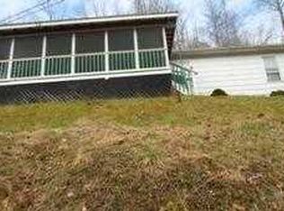 399 Short Br, Meally, KY 41234