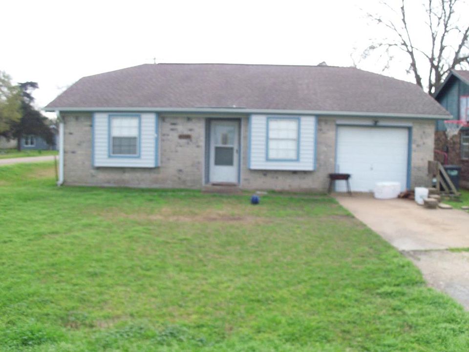 1st image of 2122 Avenue D
