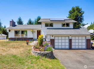 10564 SE View Pl N, Pt Orchard, WA 98367