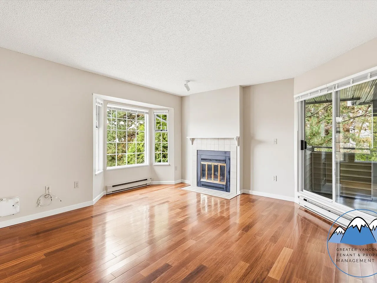 7591 Moffatt Road, Richmond — Photo 4