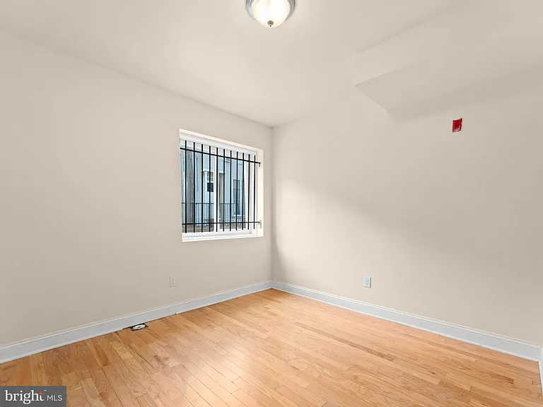 1813 N 18th St #1 — Photo 12