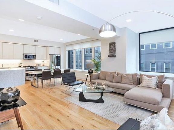 5th image of 1101 Grand St #302
