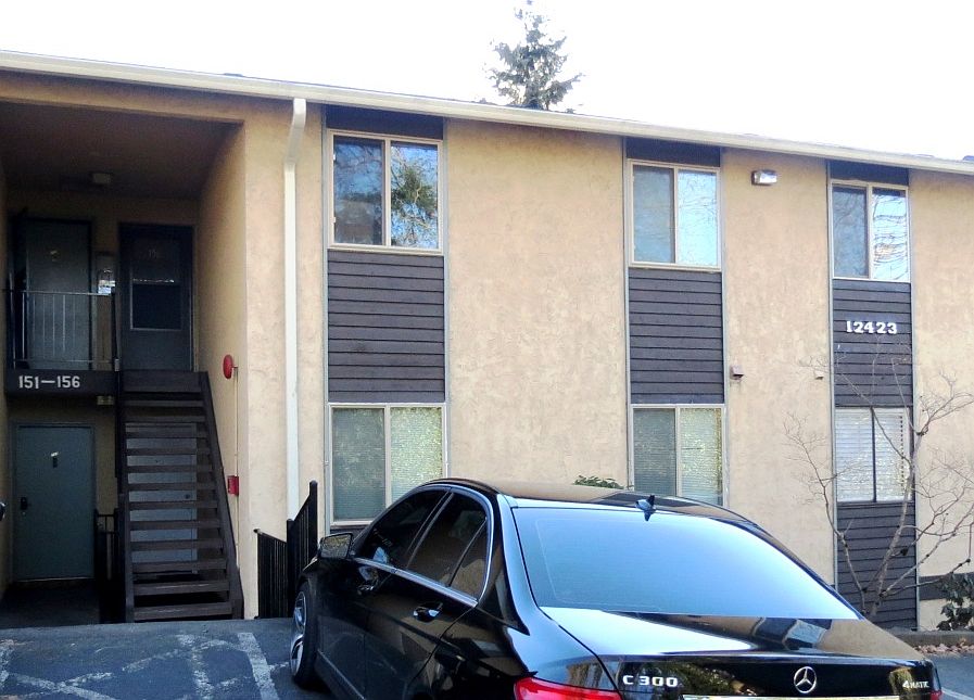 1st image of 12423 NE 145th Pl APT B152