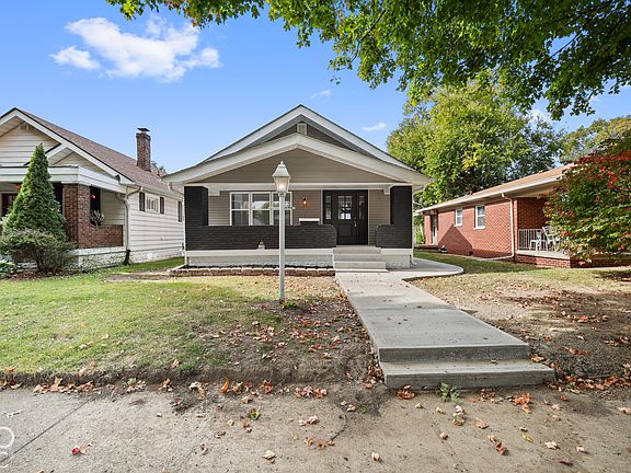 2nd image of 2648 Applegate St