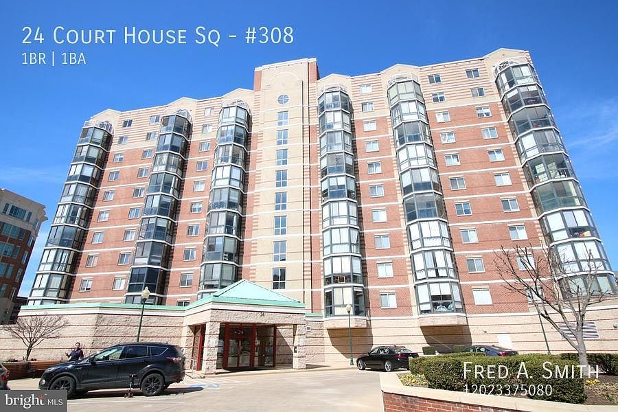 1st image of 24 Courthouse Sq APT 308
