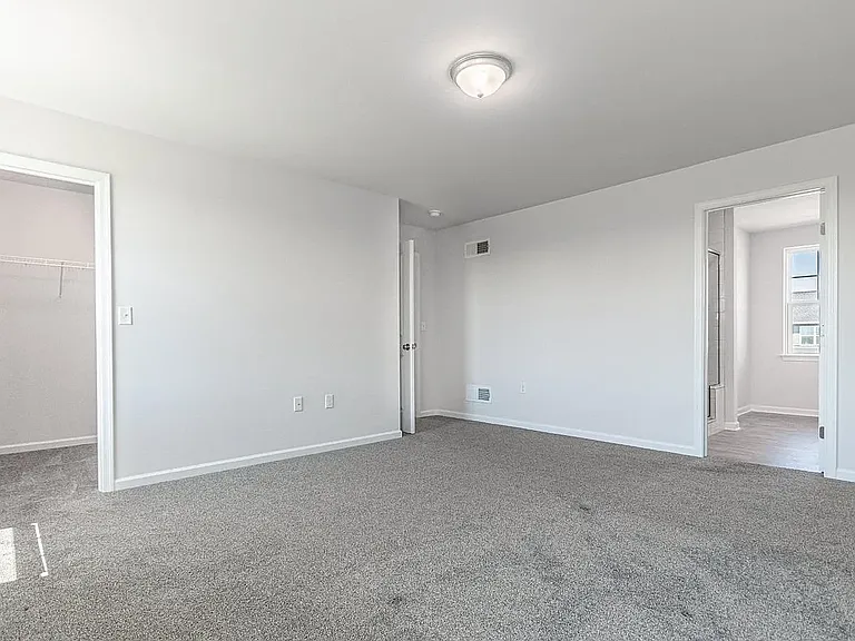 322 Valley View Cir — Photo 8