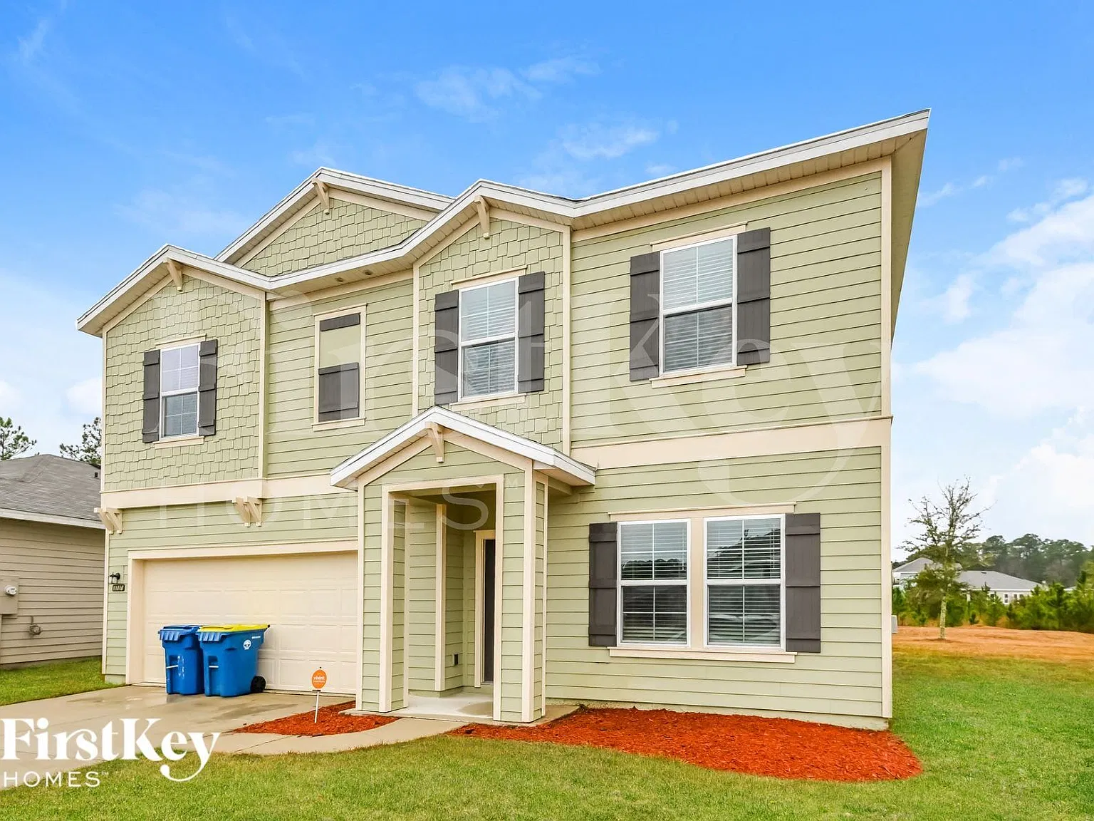 4 bed, 2.5 bath, 2358 sqft, $2,380 — Photo 3
