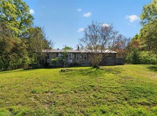 5262 Rosedale St, Trinity, NC 27370