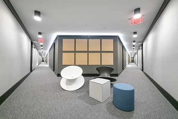 Rented by MNS | media 10