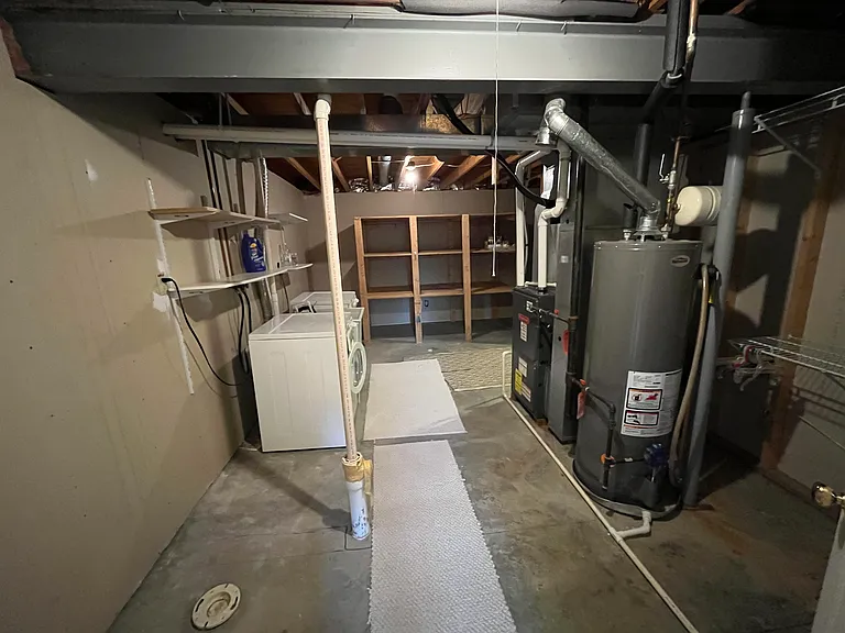 6400 Belmont Park Ct — Photo 38