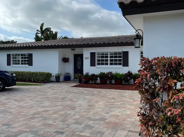 445 Harwood Ave, Satellite Beach, FL 32937