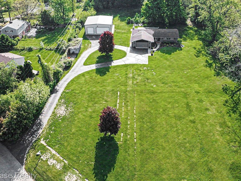 1st image of 2572 Ridge Rd