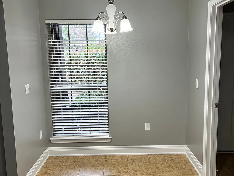 6717 Barnwood Dr — Photo 9
