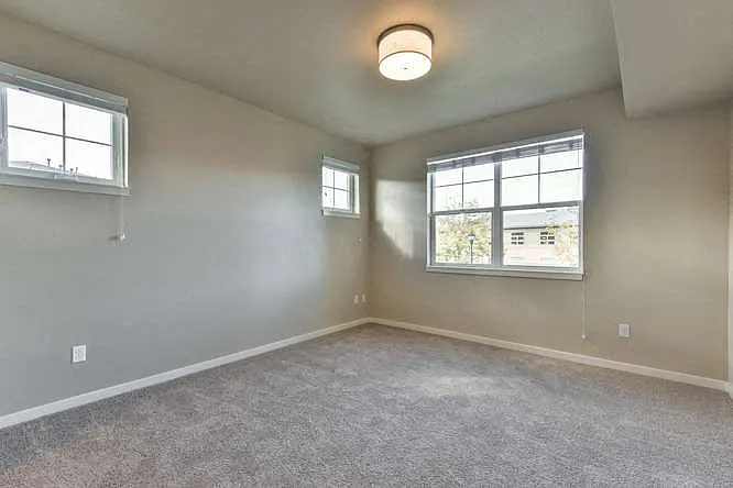 2802 Kansas Drive — Photo 21