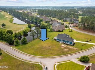 444 Crow Creek Dr NW, Calabash, NC 28467