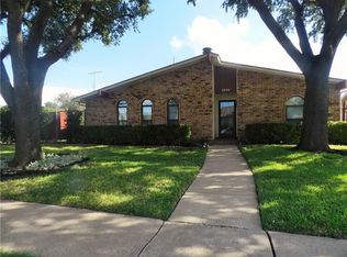 3002 Ridgemoor Dr, Garland, TX 75044