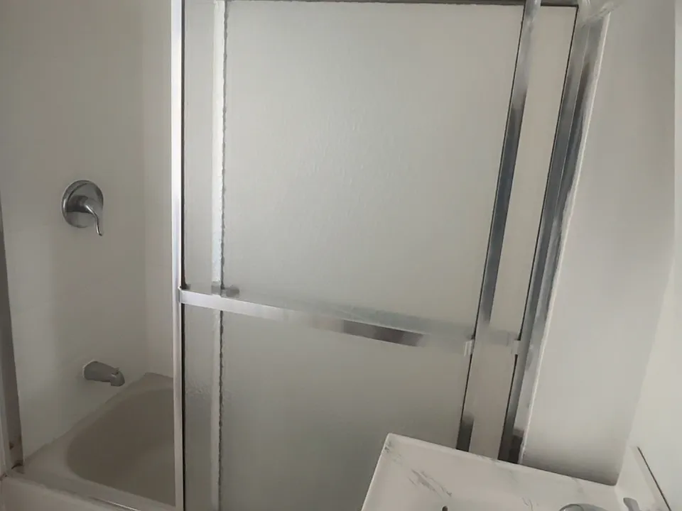 31-33 Cleveland Ave #3