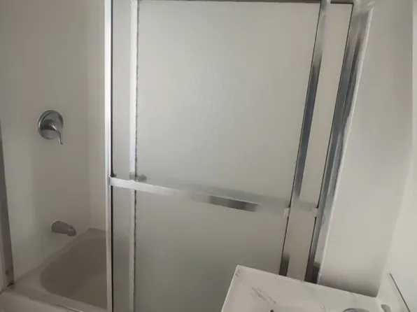 31-33 Cleveland Ave #3, Newark, NJ 07106