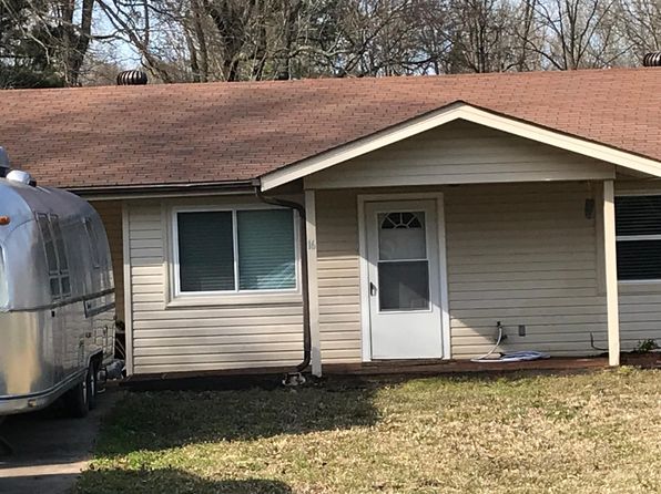 16 Jennifer St