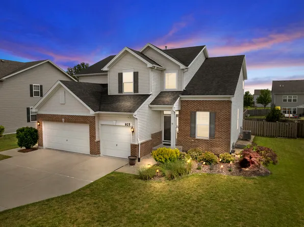 925 Nightshade Ln, Shorewood, IL 60404