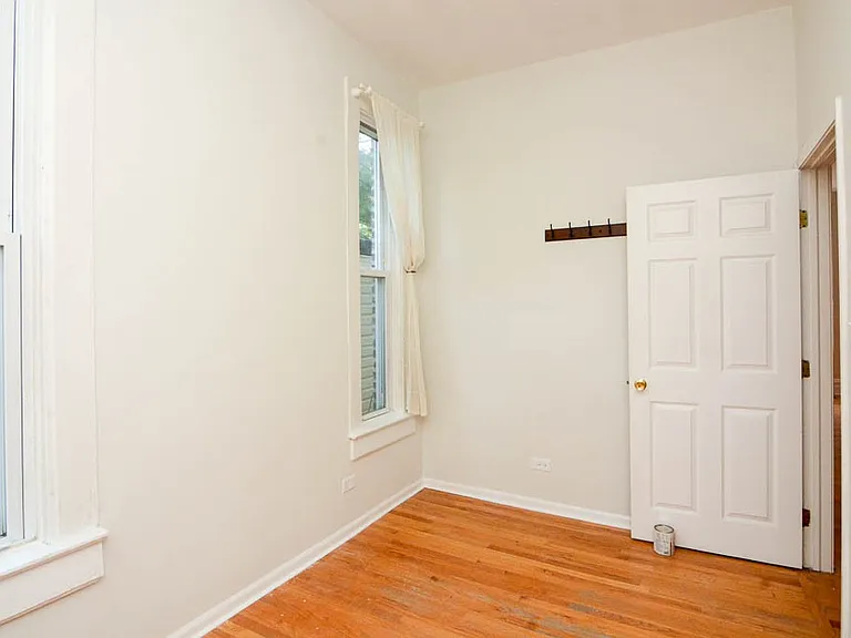 1129 N Winchester Ave #3C — Photo 14