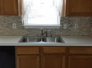 14705 Lakeview Dr #1, Middlefield, OH 44062