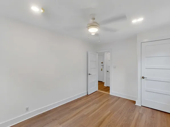 52-21 39th Road image 12 of 18