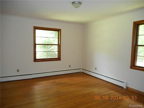 5th image of 5030 Brookside Dr