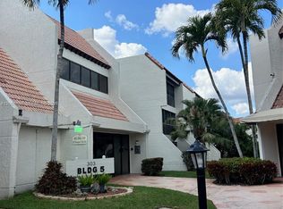 303 Racquet Club Rd APT 311, Weston, FL 33326