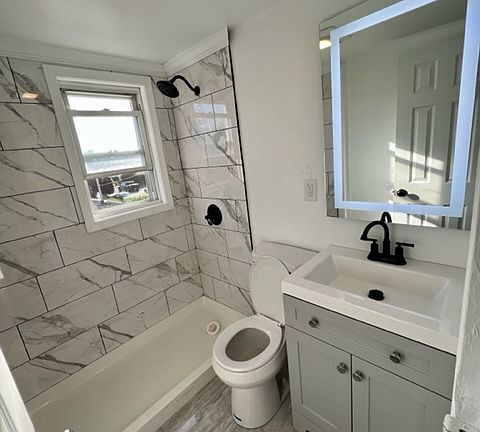 4th image of 254 Stewart Ave #2C