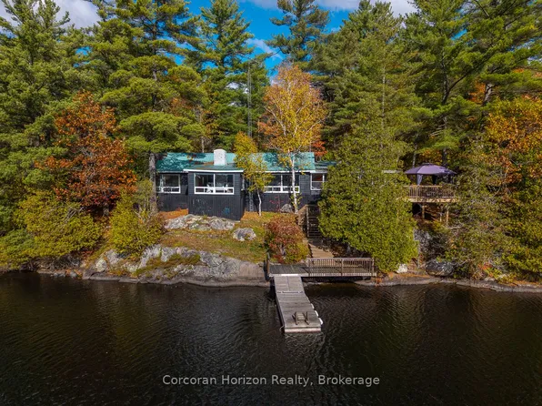 26 Sharon Park Dr, McKellar, ON P0G 1C0