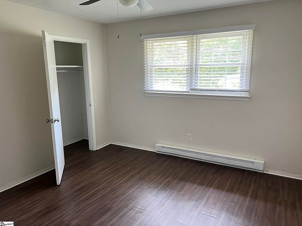 2nd image of 93 Montague Cir Unit S