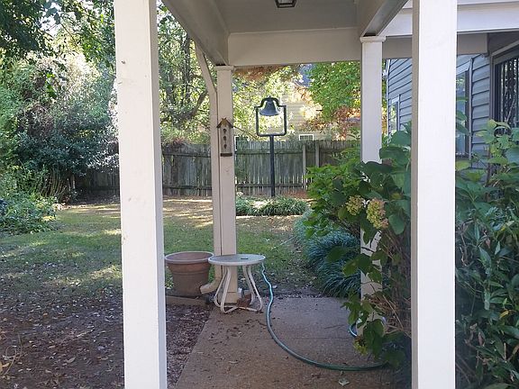 covered walkway