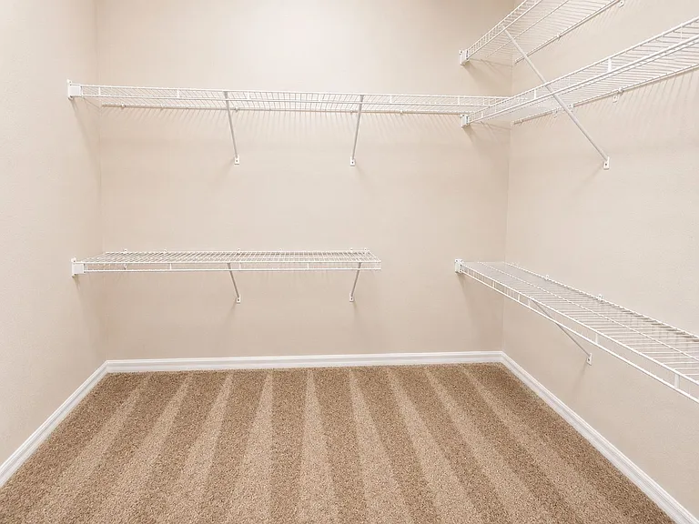 1341 Salmonberry St — Photo 32