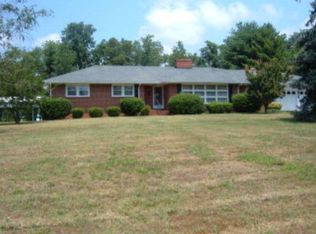 1917 Mill Ave #A, Eden, NC 27288
