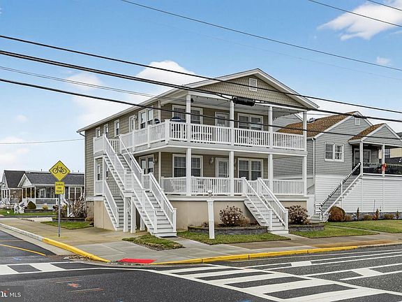 2nd image of 3566 West Ave
