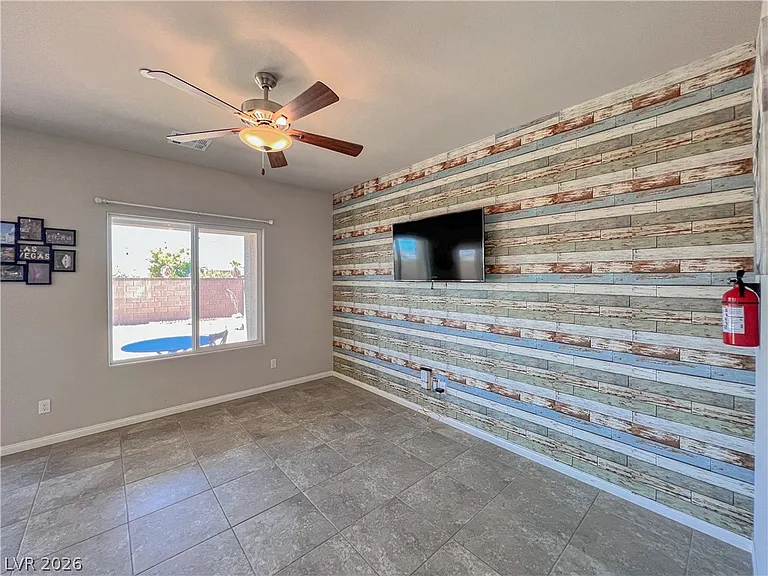 385 Canyon Mist Ct — Photo 8