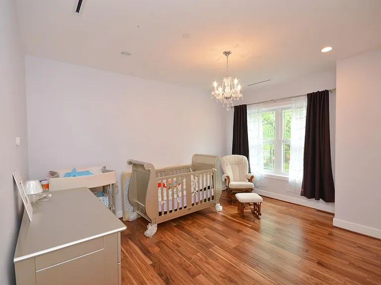 10023 Clue Dr — Photo 6