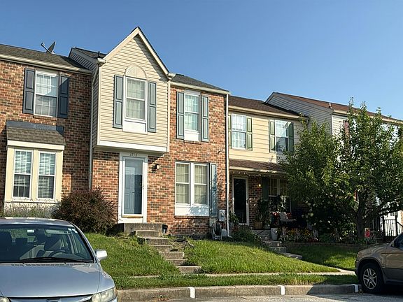 3rd image of 3716 Timahoe Cir
