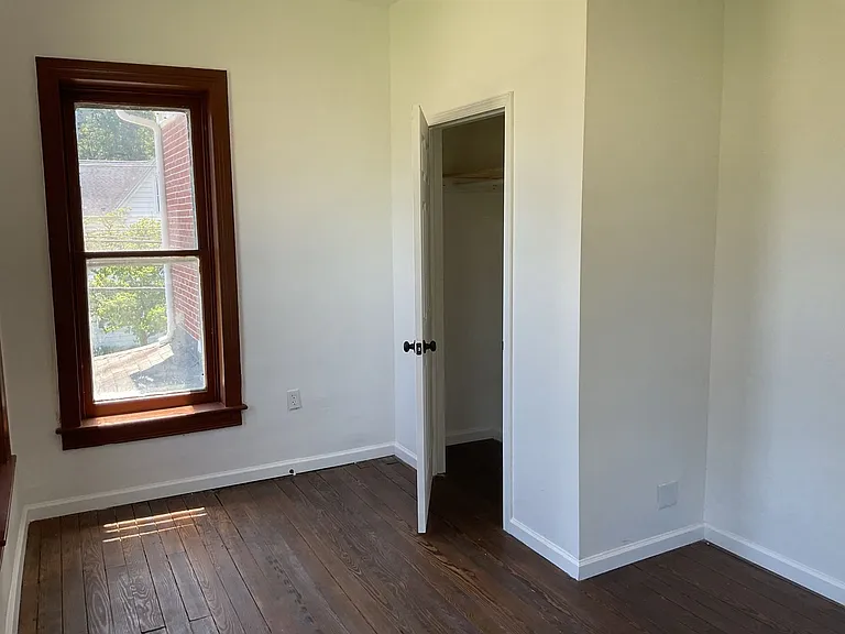 53 E Canal St — Photo 17