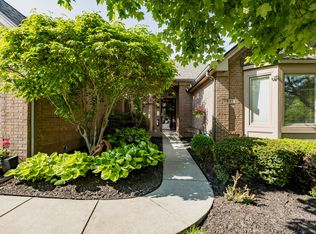 11837 Old Stone Pl, Fishers, IN 46038