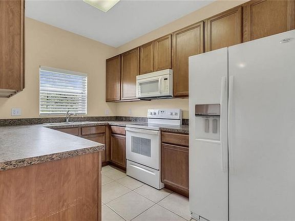 5th image of 1440 Retreat View Cir