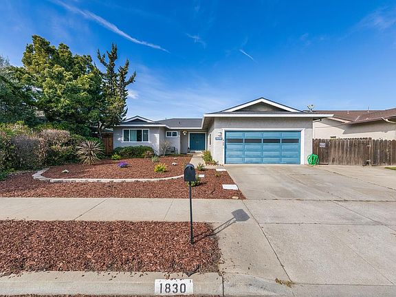 5th image of 1830 Cerra Vista Dr